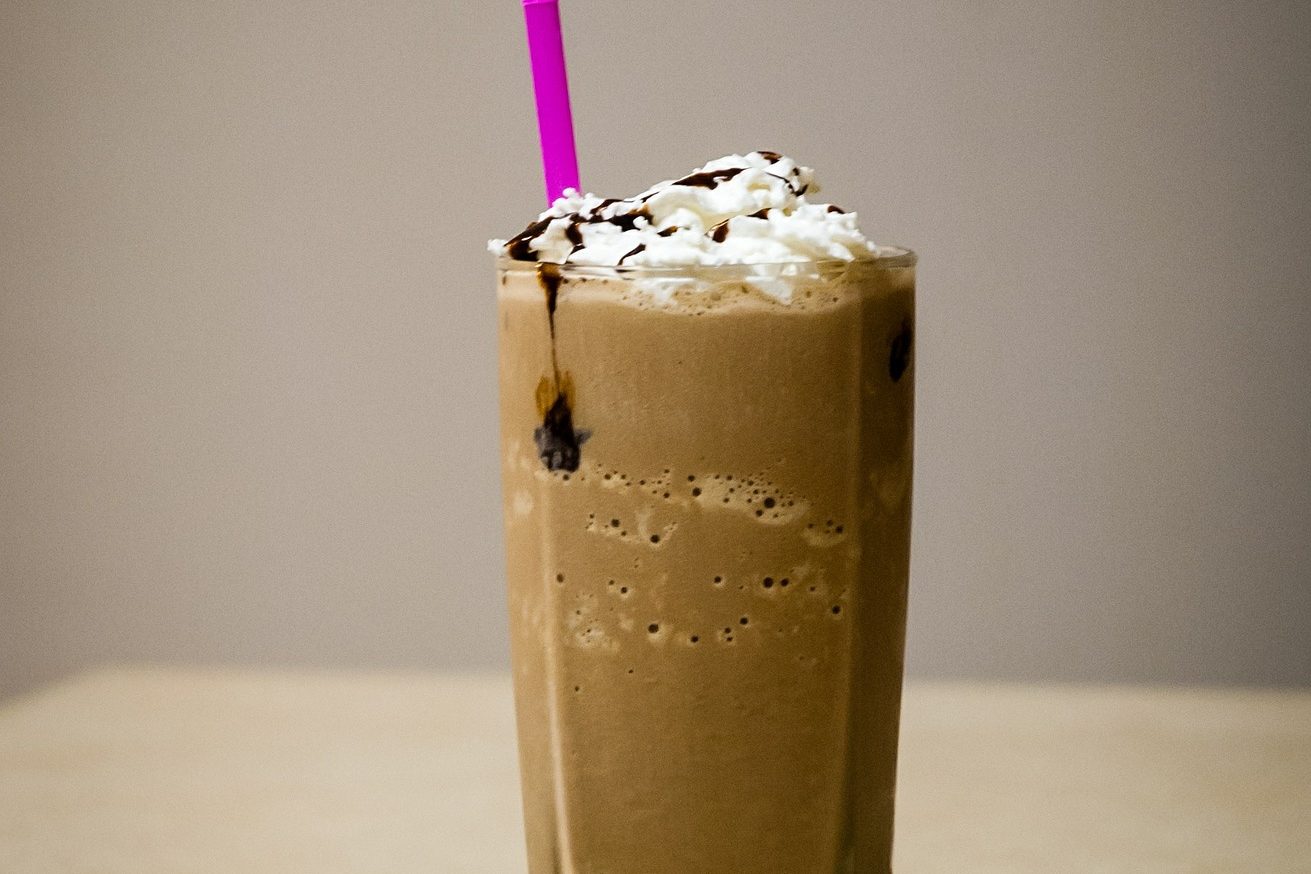 one of our tasty coffee recipes: coffee milkshake
