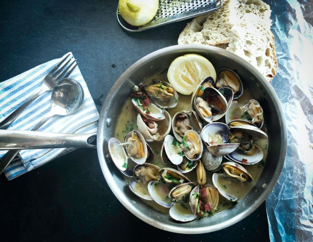 shellfish in a saucepan? why not!